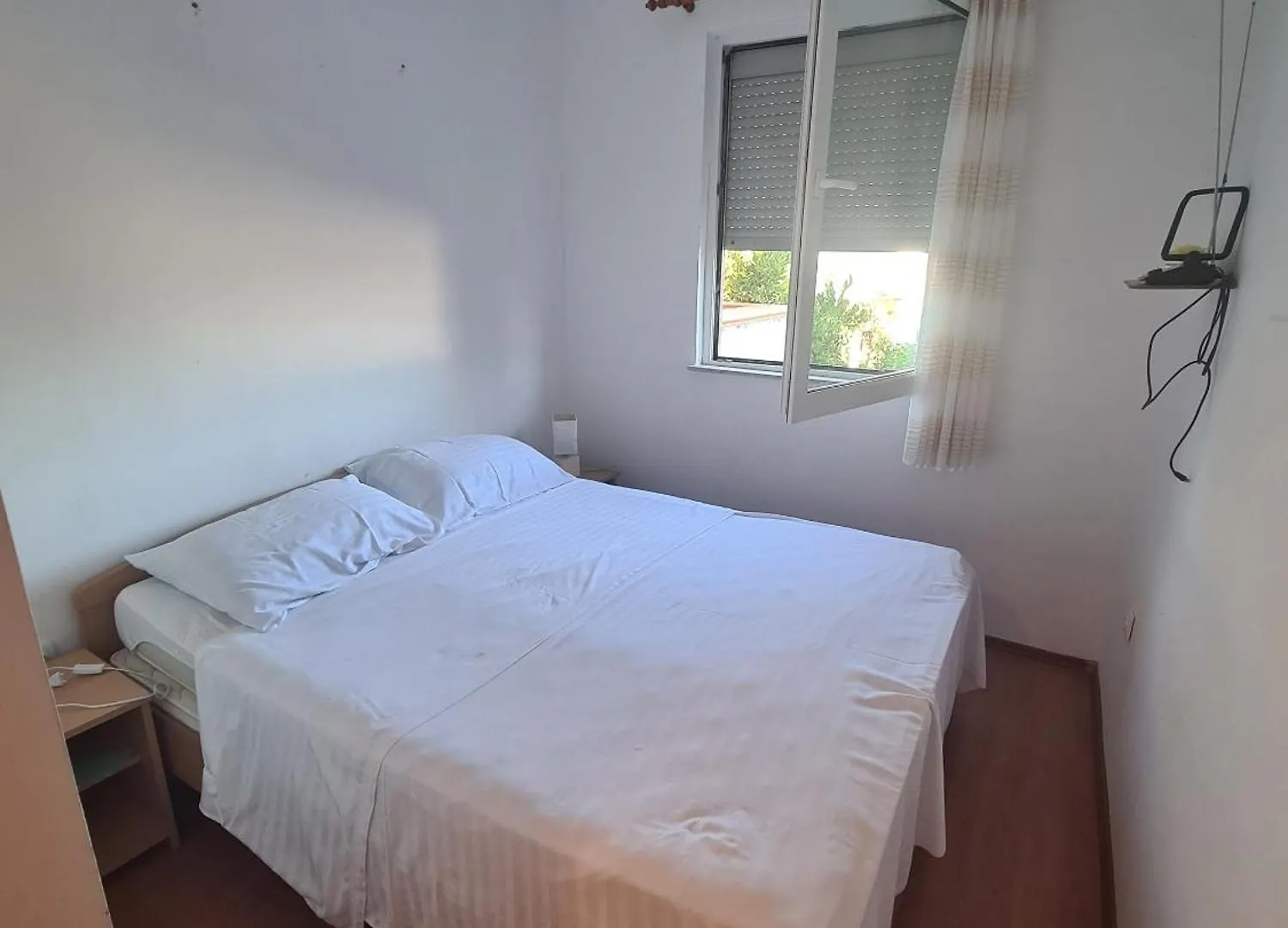 Apartments With A Parking Space Cizici, Krk - 15415 Malinska